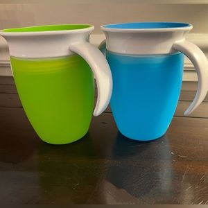 NWOT Munchkin Miracle 360 2pk Trainer Cups